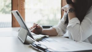 Saiba como fazer a gestão orçamentária em viagens corporativas
